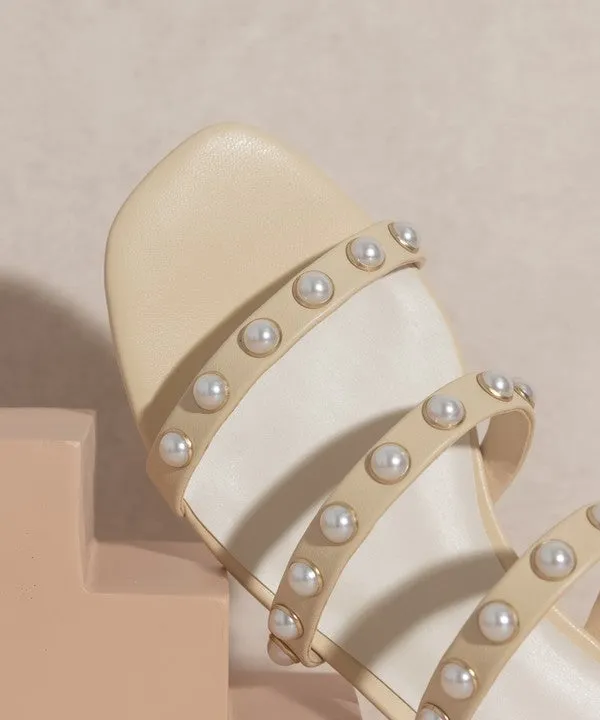 Pearl Flat Sandals