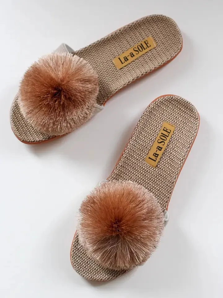 Pom Pom Slides